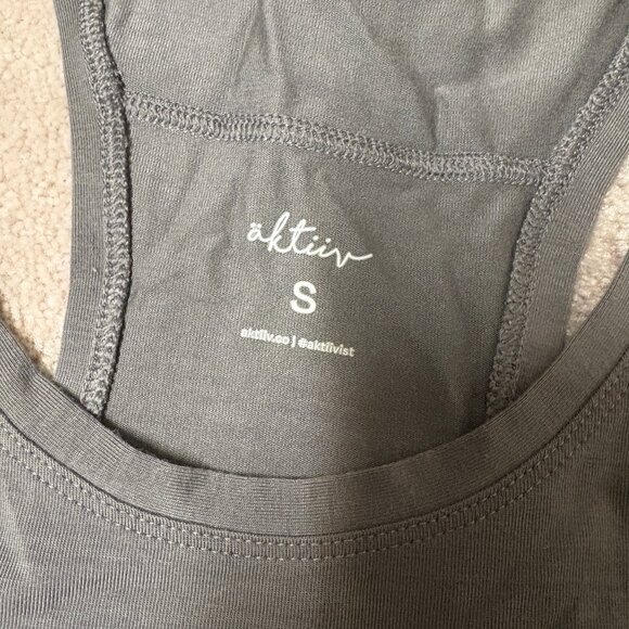 Element Tank - Picture 5 of 6